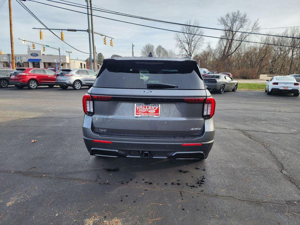 new 2026 Ford Explorer car