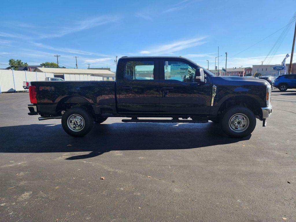 new 2025 Ford F-250 car, priced at $56,735