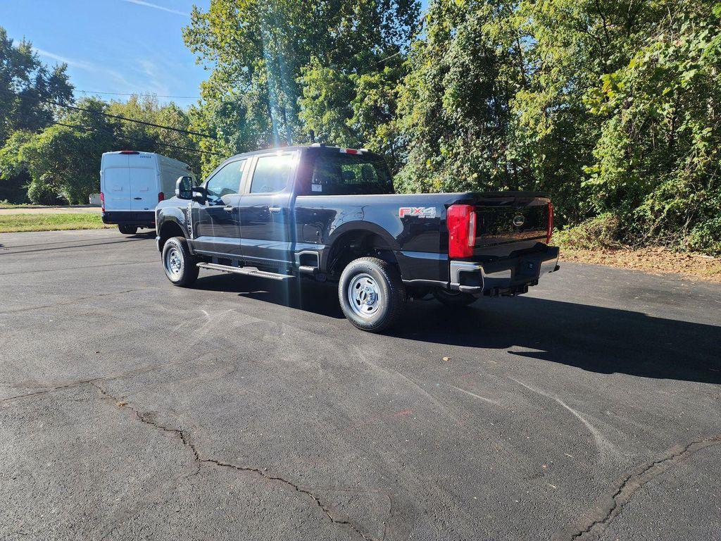 new 2025 Ford F-250 car, priced at $56,735