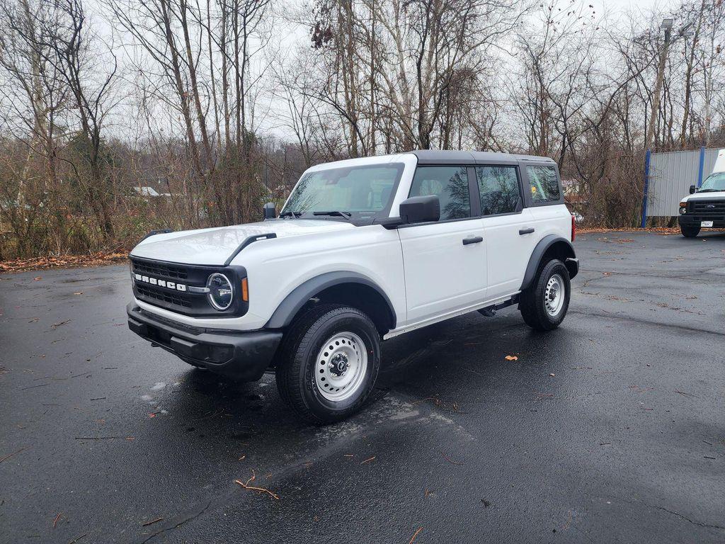 new 2025 Ford Bronco car, priced at $44,075