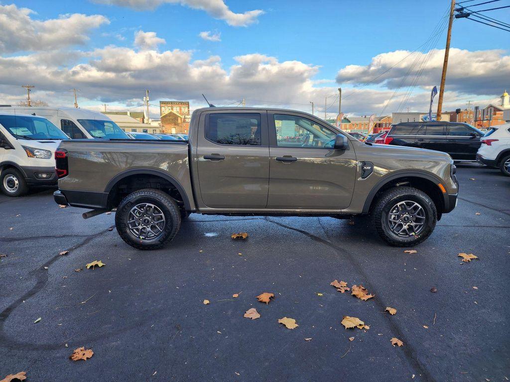 new 2025 Ford Ranger car