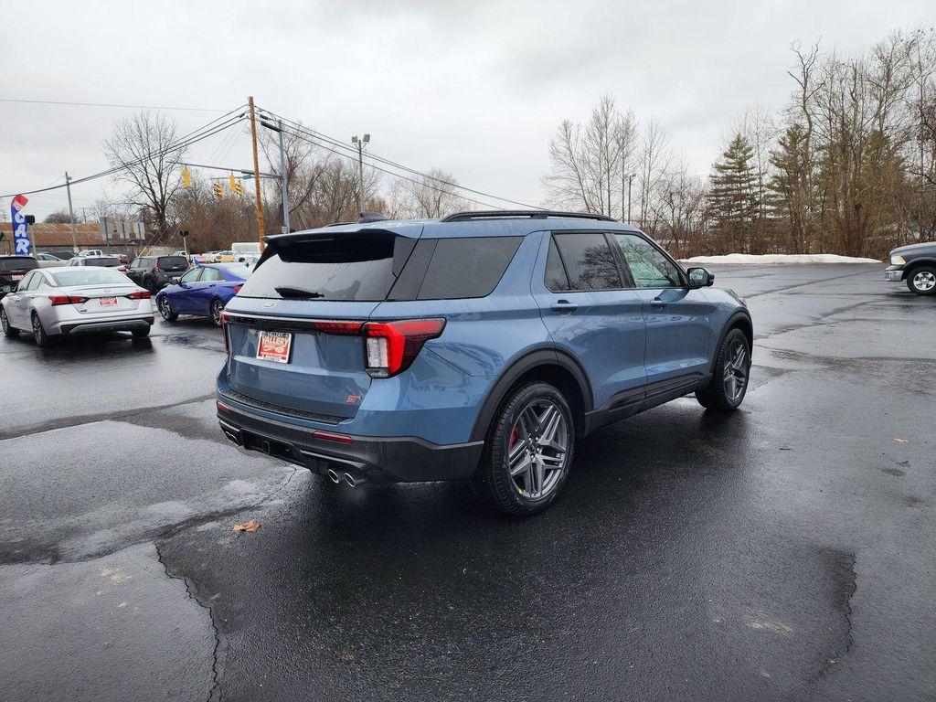 new 2026 Ford Explorer car
