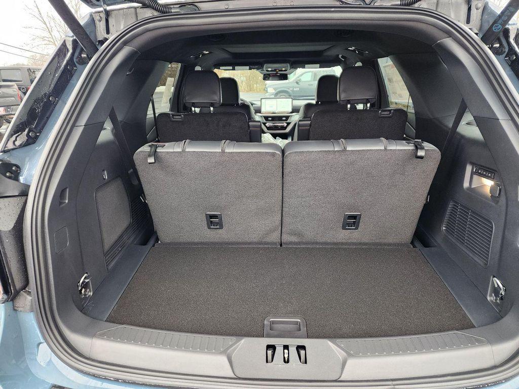 new 2026 Ford Explorer car