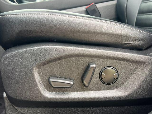 used 2023 Ford Edge car, priced at $25,805