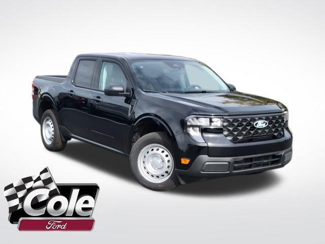 new 2025 Ford Maverick car, priced at $30,601