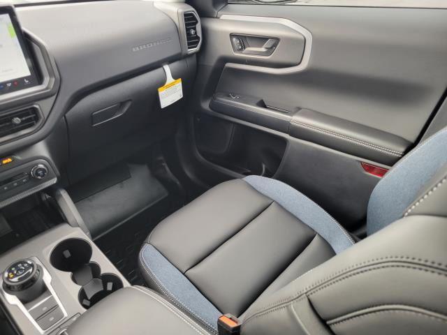 new 2025 Ford Bronco Sport car, priced at $39,594