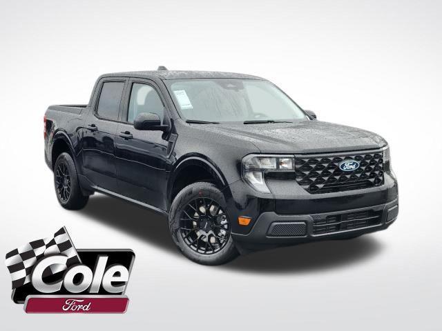 new 2025 Ford Maverick car, priced at $32,014