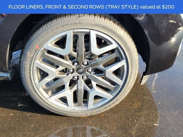 new 2025 Ford Expedition Max car, priced at $90,130