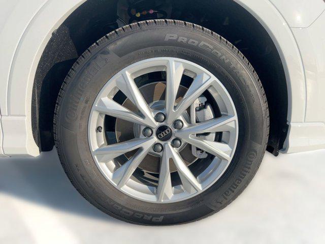 new 2025 Audi Q3 car, priced at $41,292