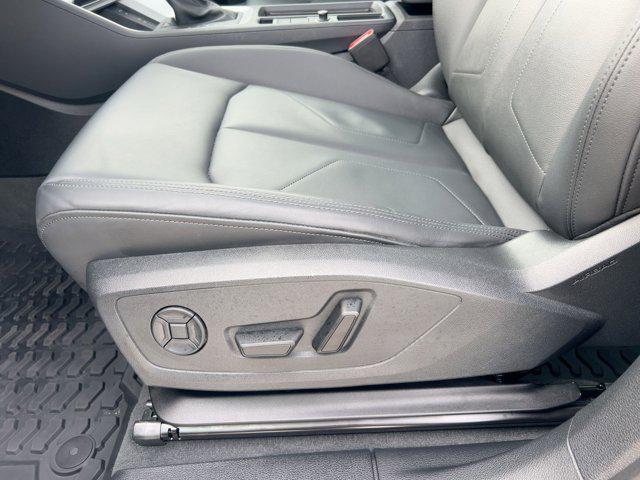 used 2025 Audi Q3 car, priced at $32,998