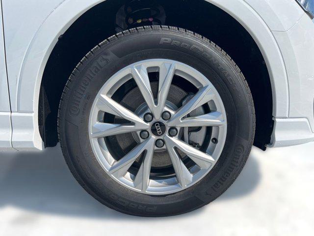 new 2025 Audi Q3 car, priced at $41,292