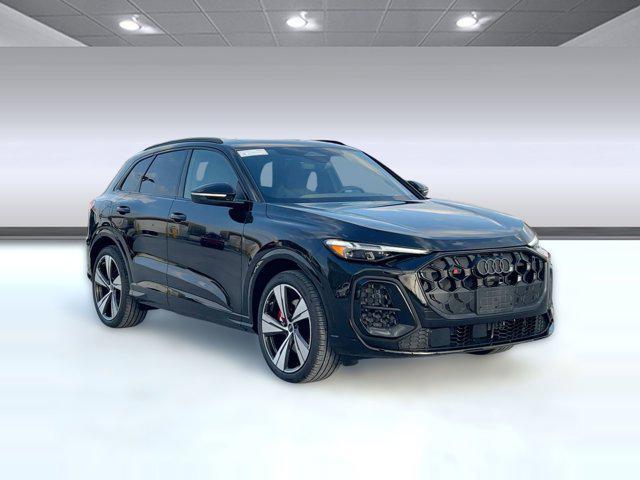 new 2025 Audi SQ5 car, priced at $70,631
