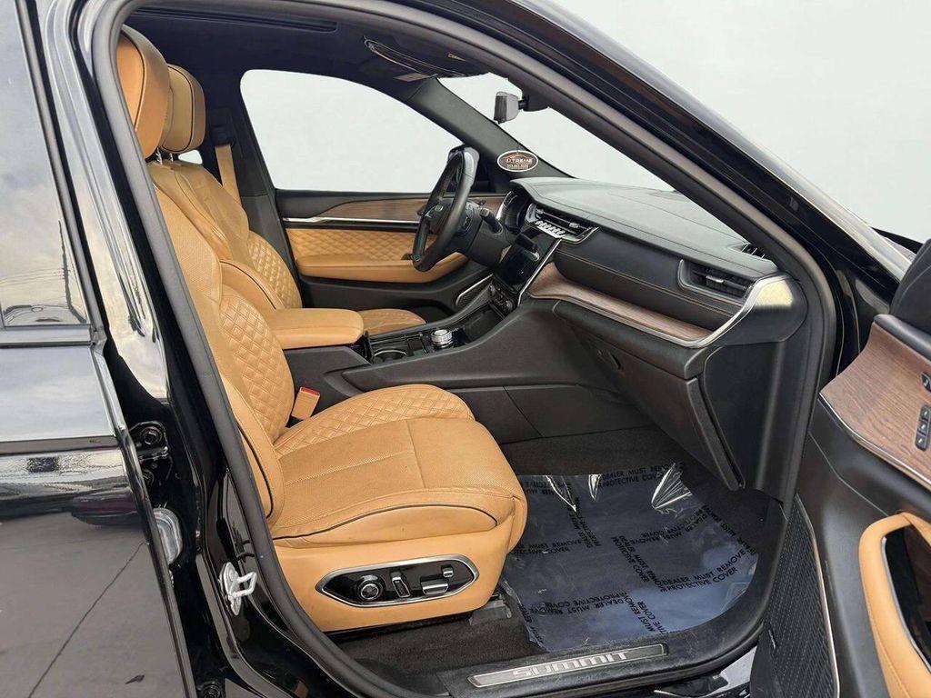 used 2021 Jeep Grand Cherokee L car, priced at $27,995