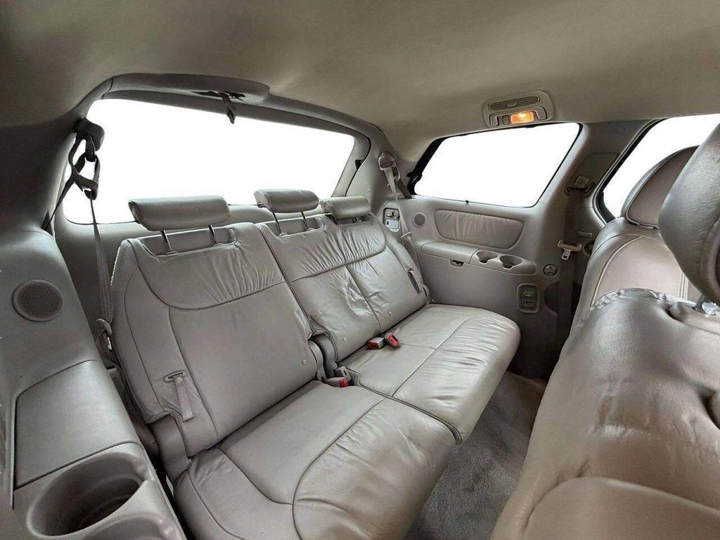 used 2006 Toyota Sienna car, priced at $4,995