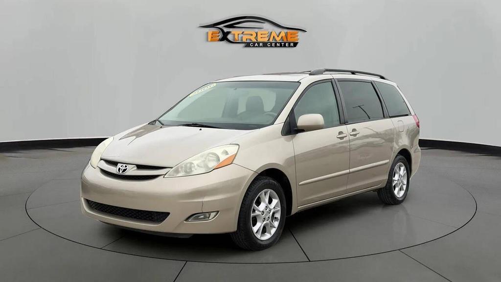 used 2006 Toyota Sienna car, priced at $4,995