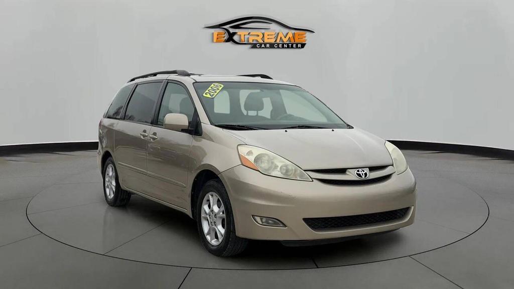 used 2006 Toyota Sienna car, priced at $4,995