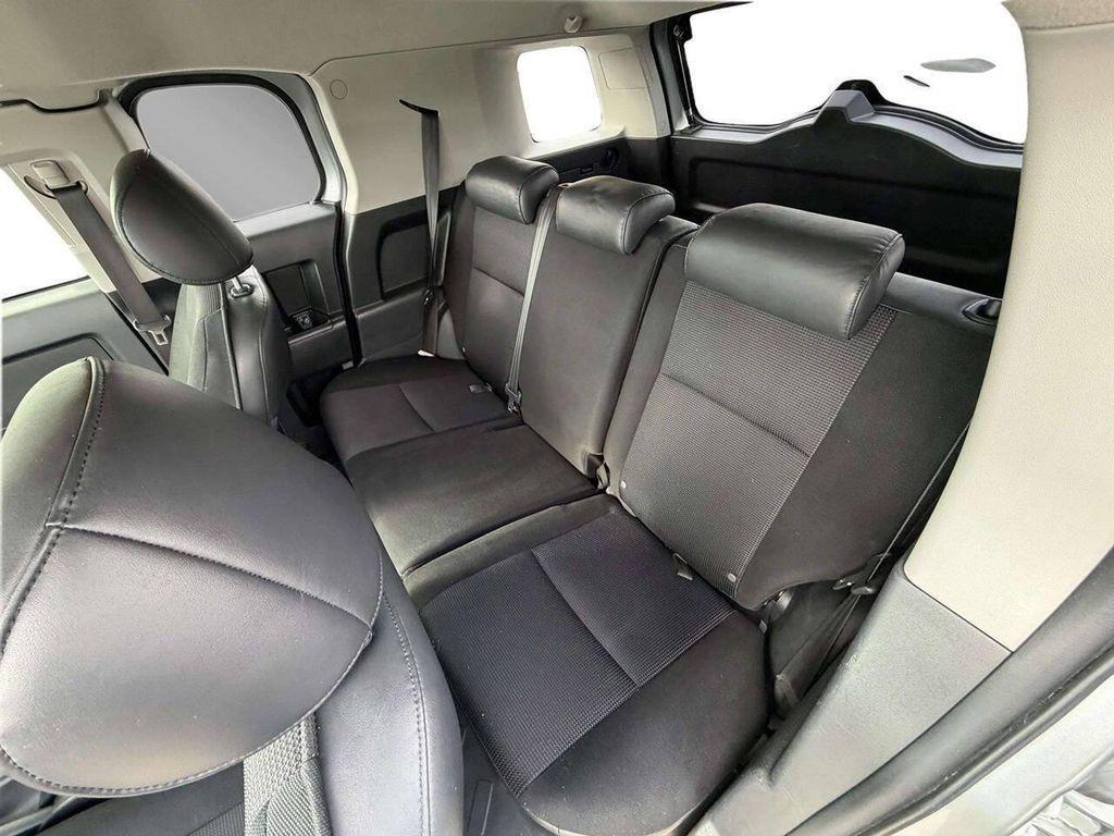 used 2007 Toyota FJ Cruiser car, priced at $14,995