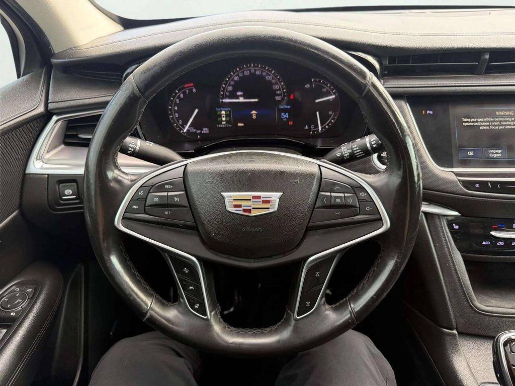 used 2017 Cadillac XT5 car, priced at $10,995