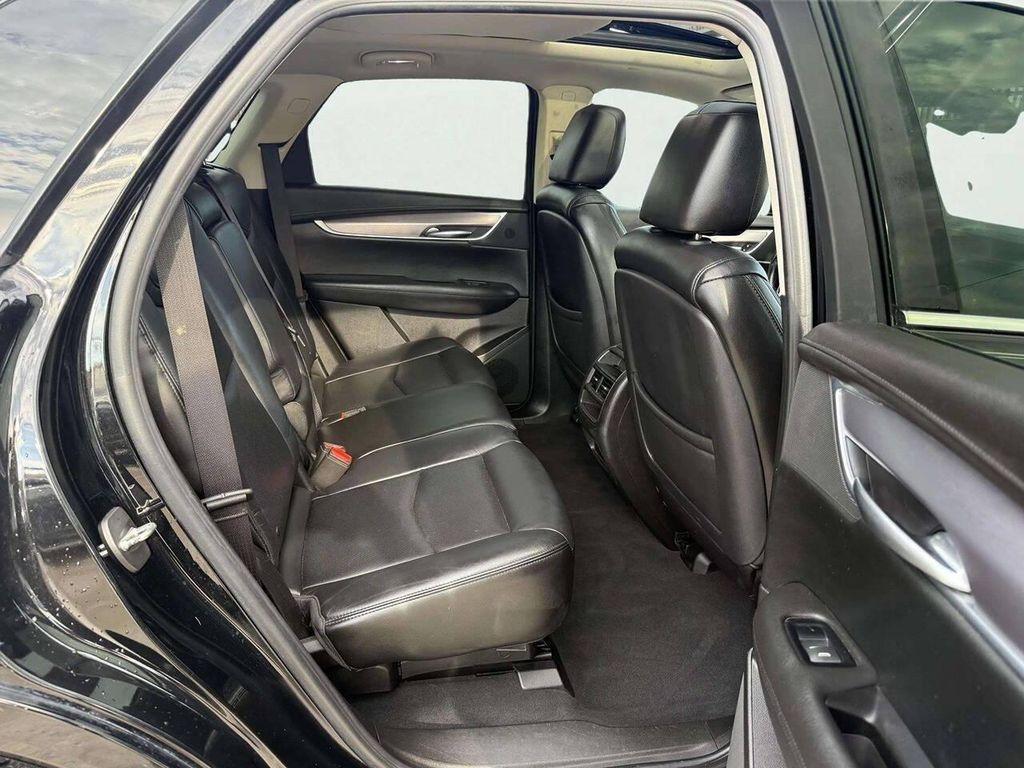 used 2017 Cadillac XT5 car, priced at $10,995