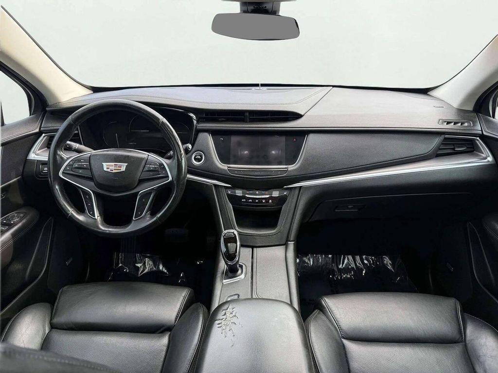 used 2017 Cadillac XT5 car, priced at $10,995
