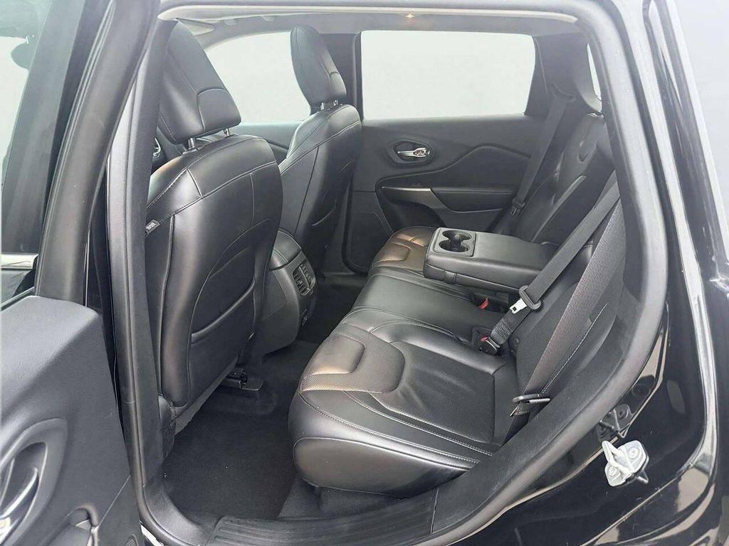 used 2019 Jeep Cherokee car, priced at $13,995