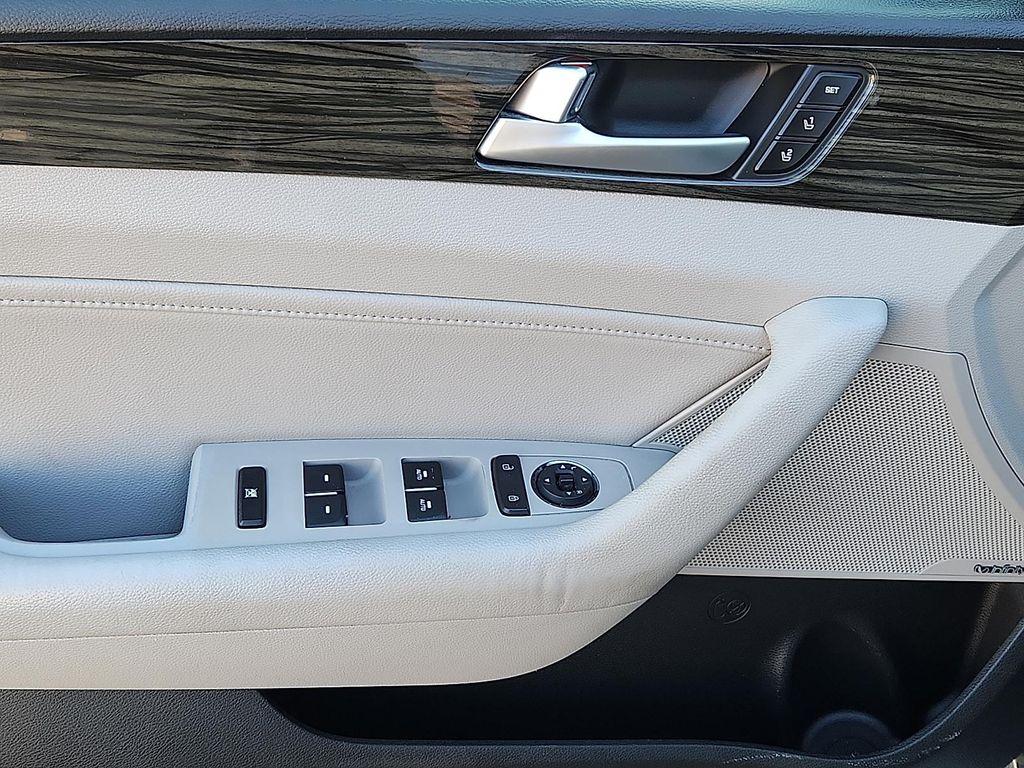 used 2017 Hyundai Sonata Hybrid car, priced at $9,354