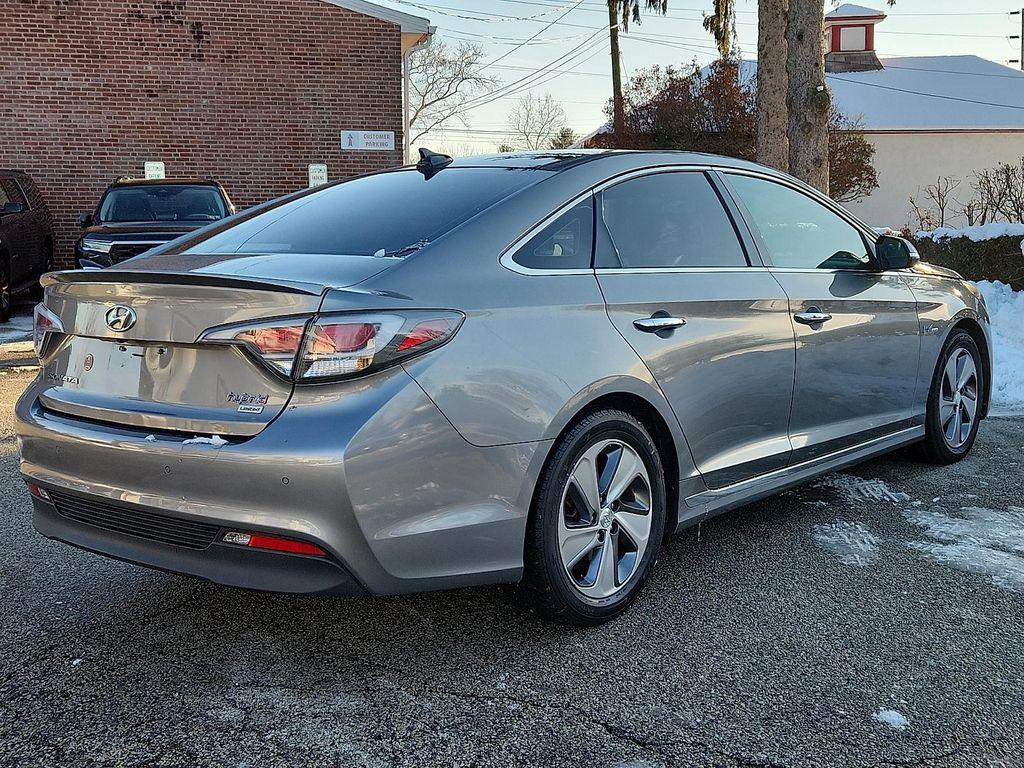used 2017 Hyundai Sonata Hybrid car, priced at $9,354