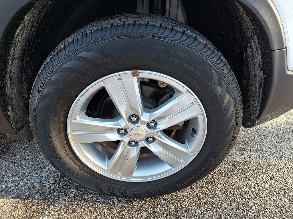 used 2022 Chevrolet Trax car, priced at $17,831