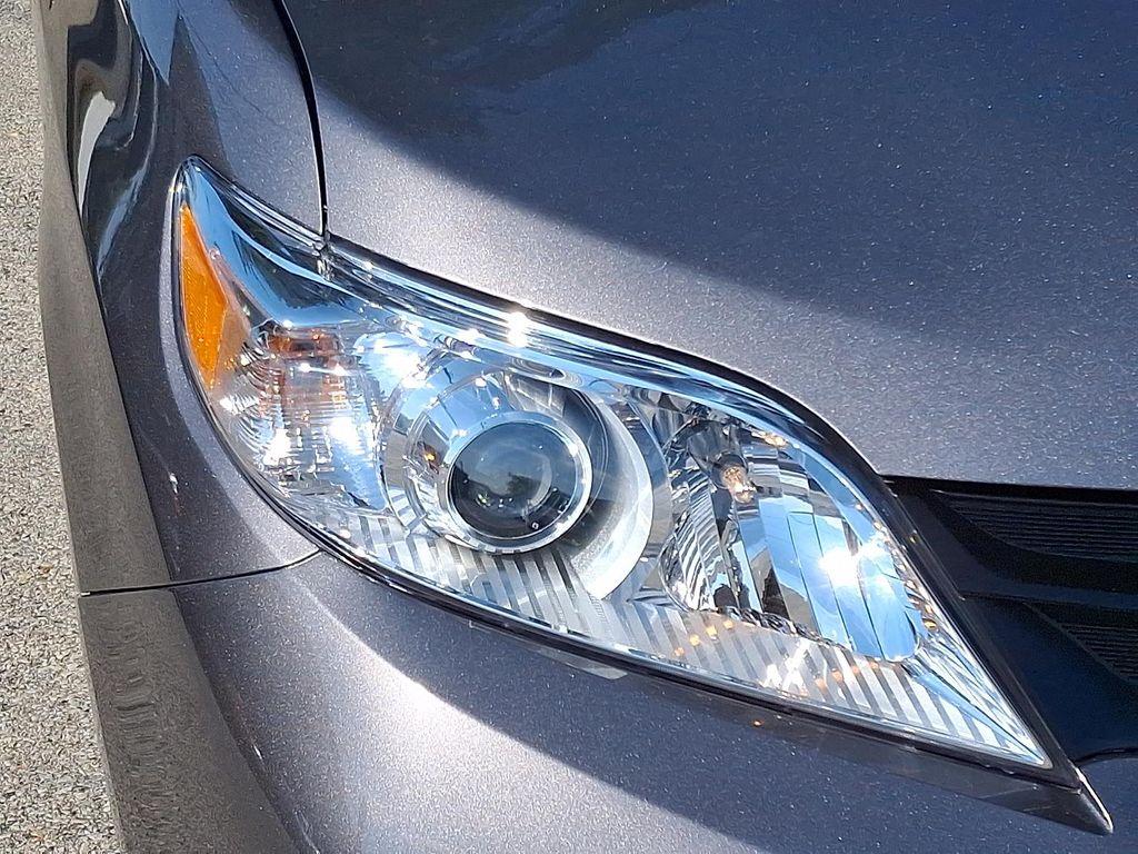 used 2019 Toyota Sienna car, priced at $26,532