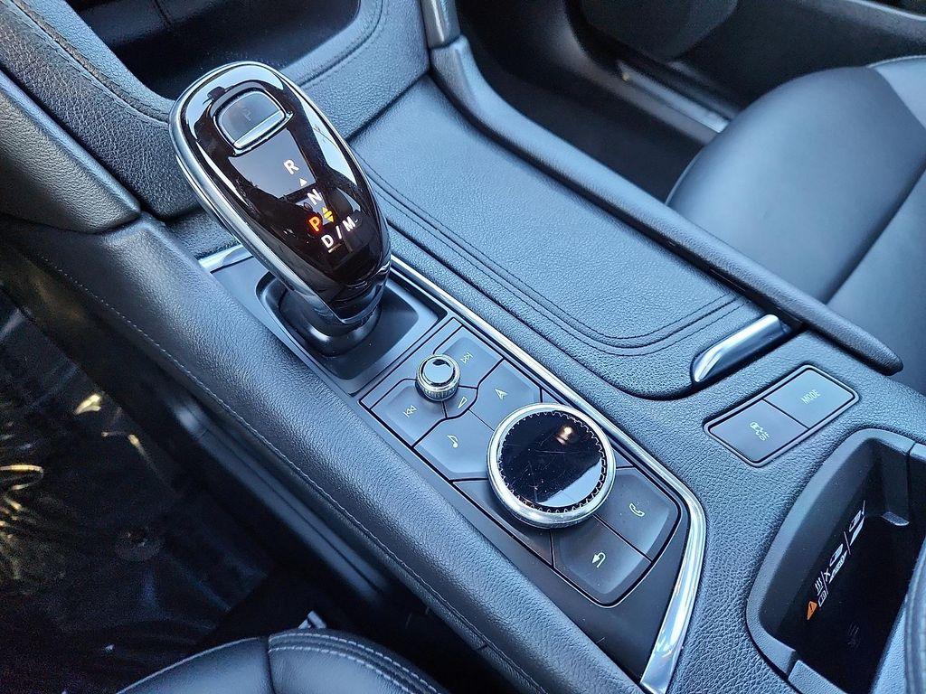 used 2021 Cadillac XT5 car, priced at $29,941