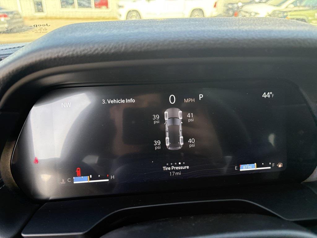 new 2025 Jeep Grand Cherokee car, priced at $46,135