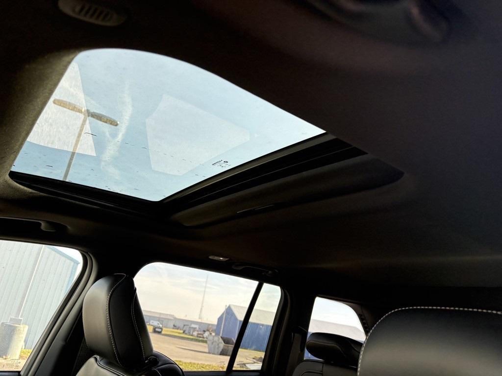 new 2025 Jeep Grand Cherokee car, priced at $46,135