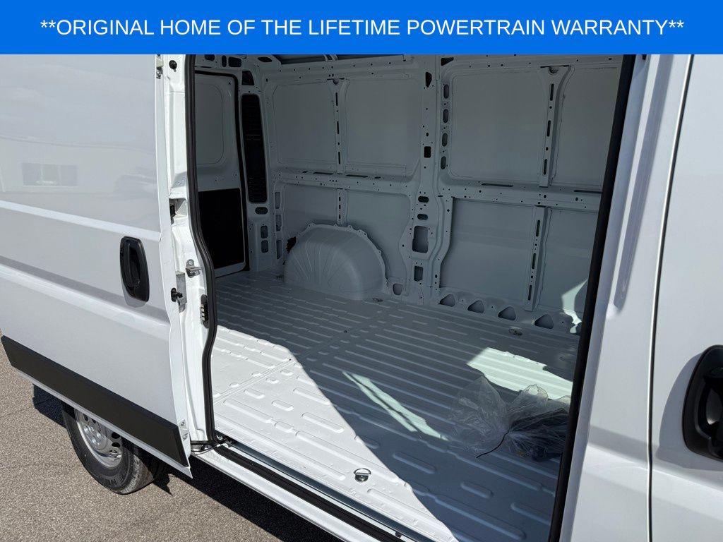 new 2025 Ram ProMaster 1500 car, priced at $49,105