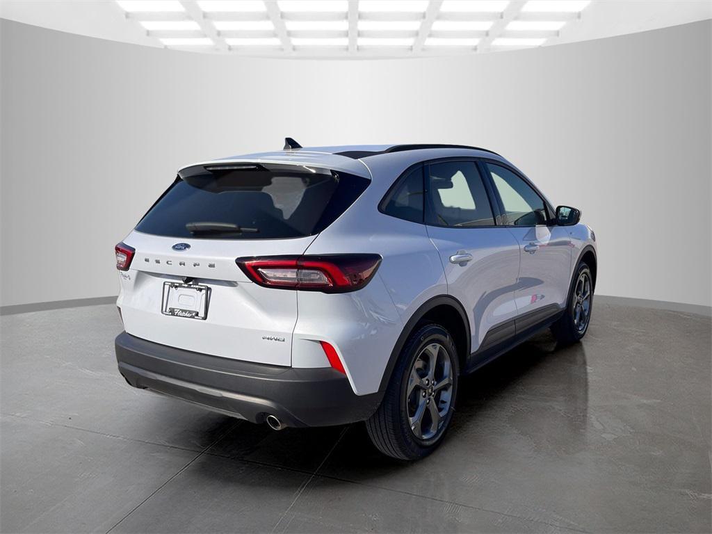 used 2025 Ford Escape car, priced at $28,595