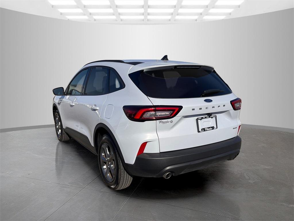 used 2025 Ford Escape car, priced at $28,595