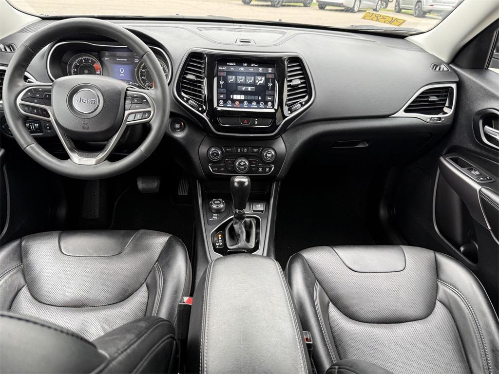 used 2022 Jeep Cherokee car, priced at $25,677