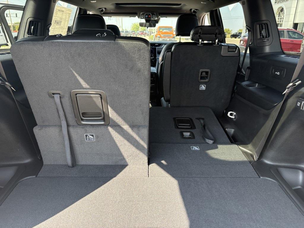 new 2025 Jeep Grand Cherokee L car, priced at $49,658