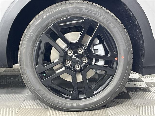 new 2025 Kia Telluride car, priced at $50,881