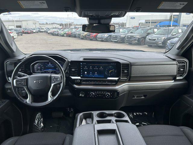 used 2022 Chevrolet Silverado 1500 car, priced at $39,600