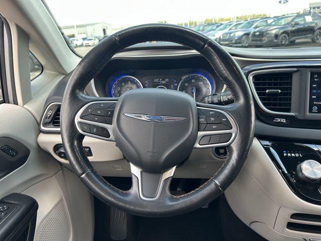 used 2020 Chrysler Pacifica car, priced at $16,500