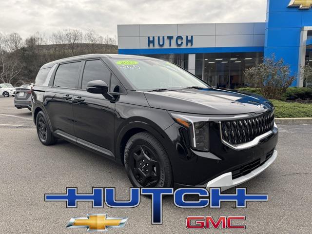 used 2025 Kia Carnival car, priced at $34,845