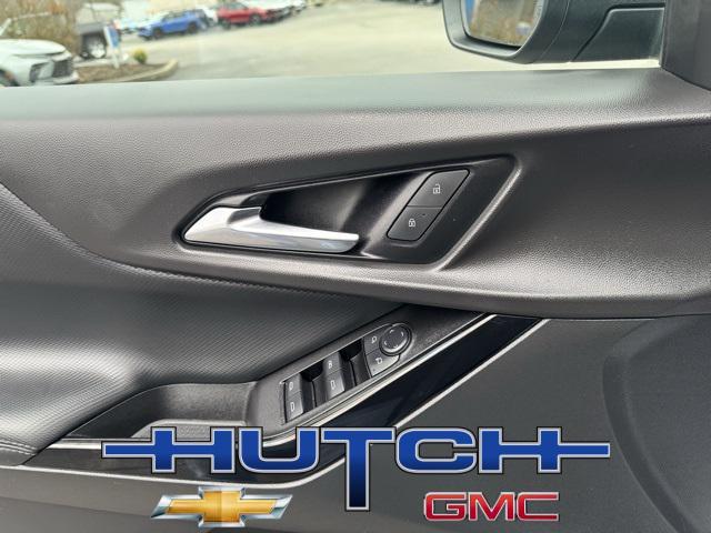 used 2025 Chevrolet Equinox car, priced at $29,895