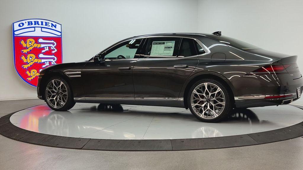 new 2026 Genesis G90 car, priced at $105,440