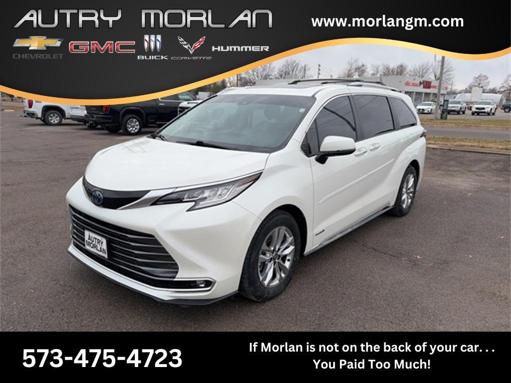 used 2021 Toyota Sienna car, priced at $37,900