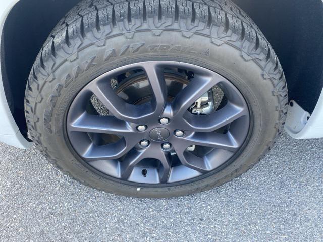 used 2020 Jeep Grand Cherokee car, priced at $30,900