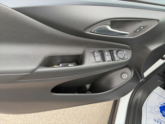 new 2026 Buick Envista car, priced at $25,925