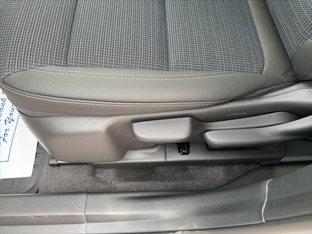 new 2026 Buick Envista car, priced at $25,925