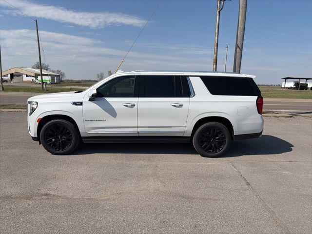 used 2023 GMC Yukon XL car, priced at $55,900