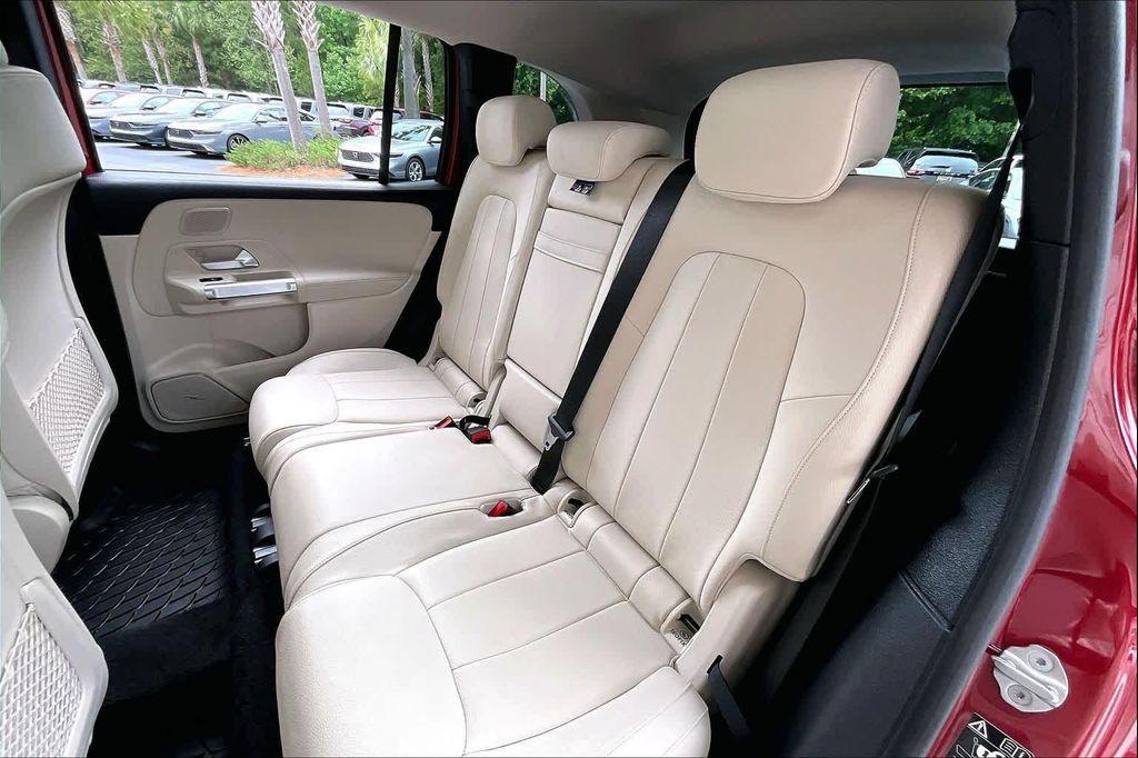 used 2022 Mercedes-Benz GLB 250 car, priced at $28,952