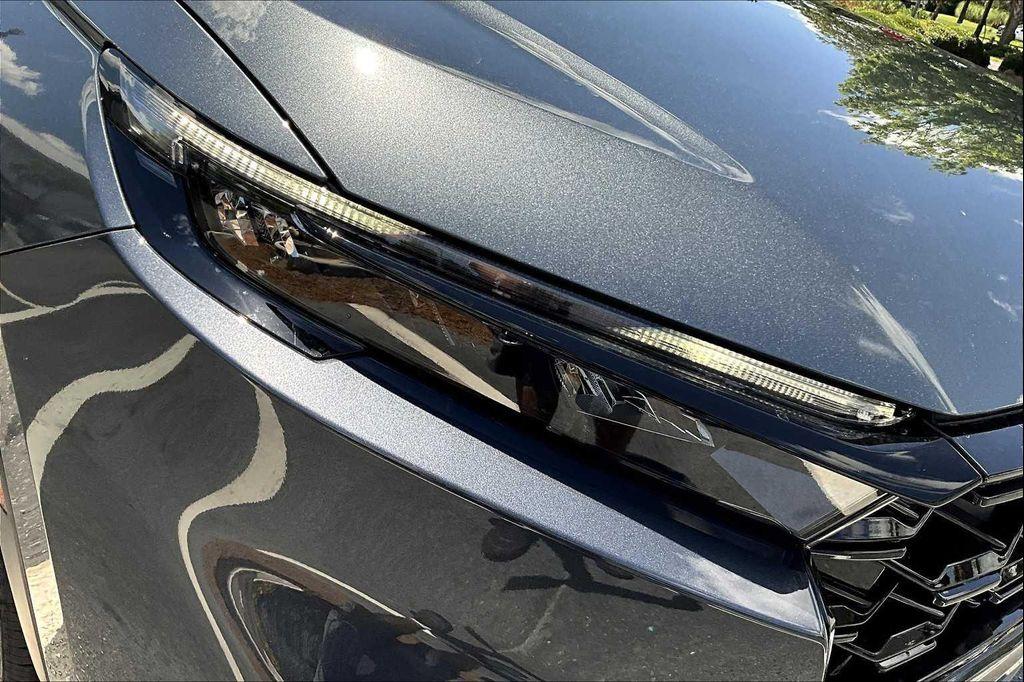 new 2026 Honda CR-V Hybrid car, priced at $40,771